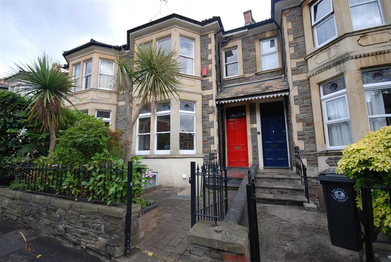 7 bed student house to rent on Waverley Road, Bristol, BS6 6ET StuRents