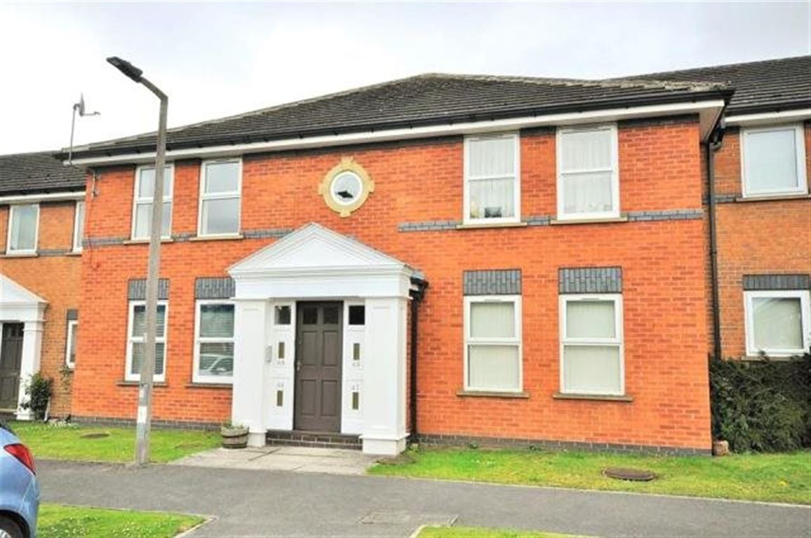 2 bed student house to rent on Nicholas Gardens, York, YO10 3EY StuRents