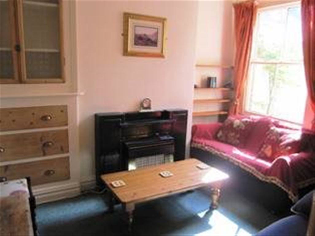 4 bed student house to rent on Alma Terrace, York, YO10 4DQ StuRents
