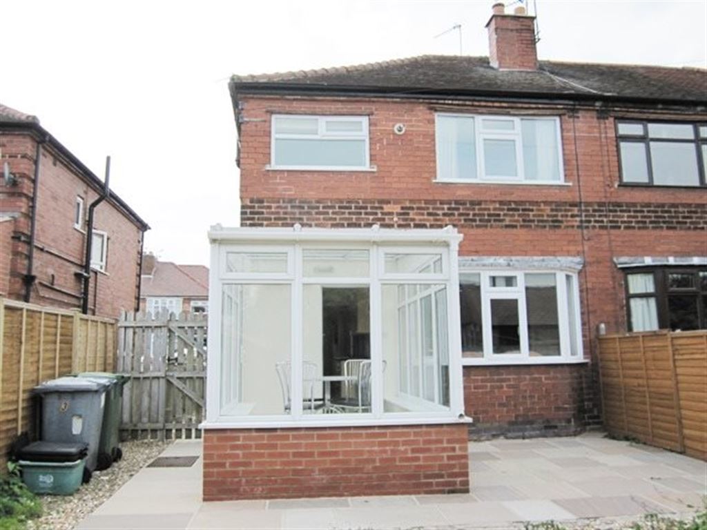 4 bed student house to rent on Anson Drive, Fulford, YO10 4LH StuRents