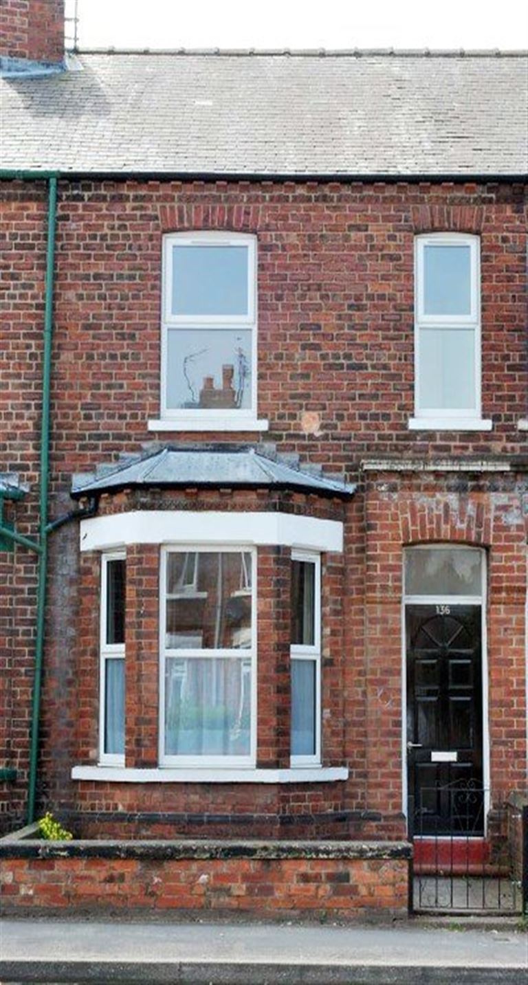 3 bed student house to rent on Hull Road, York, YO10 3LQ StuRents