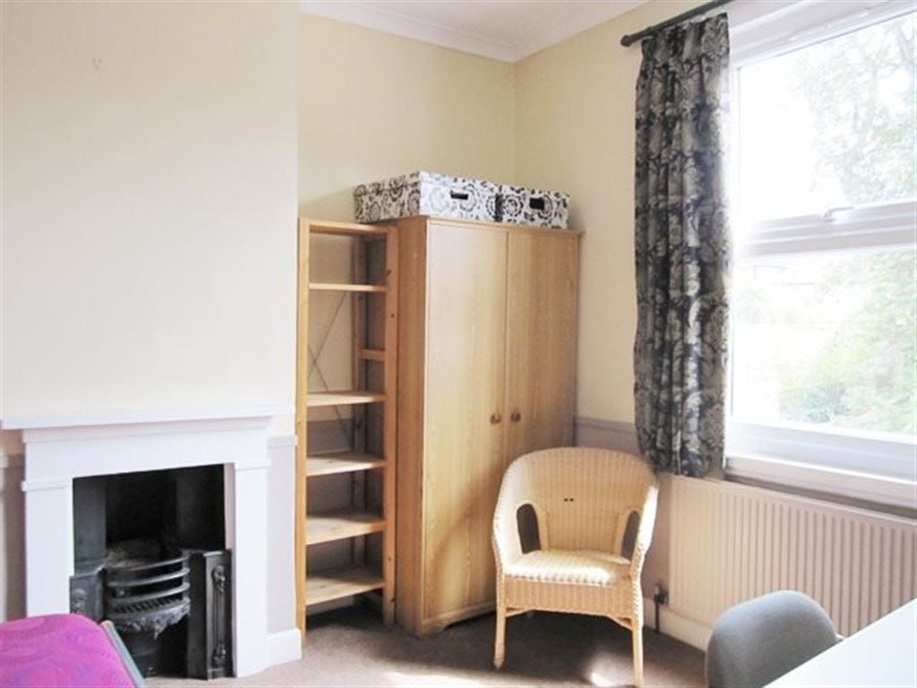 4 bed student house to rent on Heslington Road, York, YO10 5AX StuRents