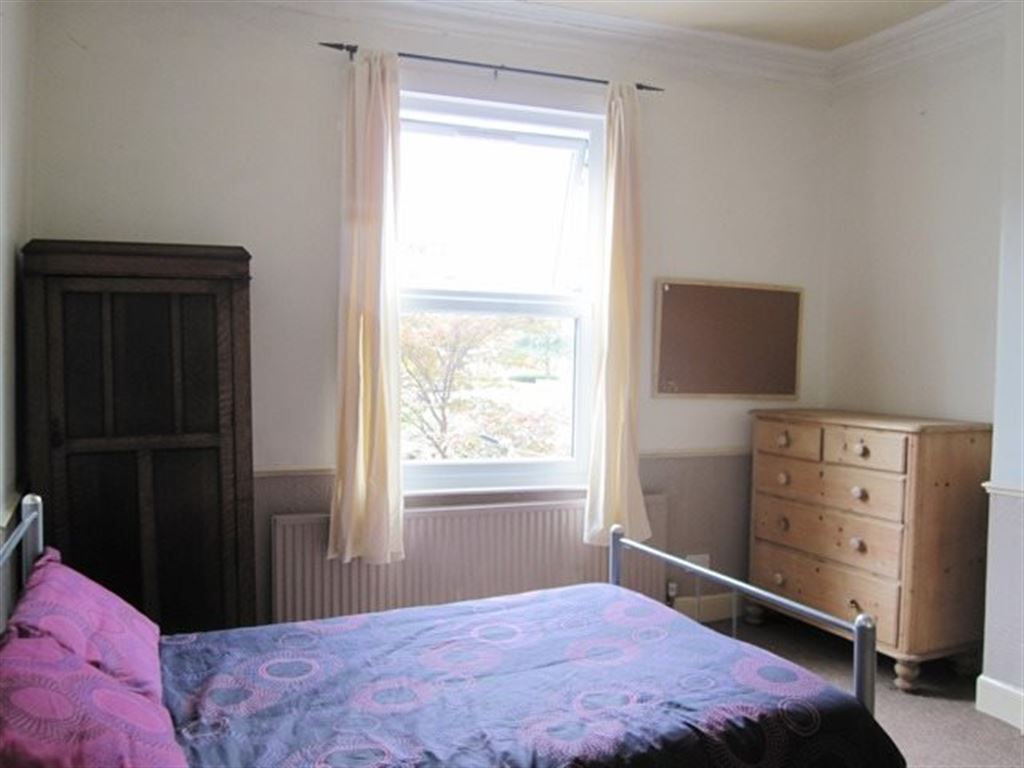4 bed student house to rent on Heslington Road, York, YO10 5AX StuRents