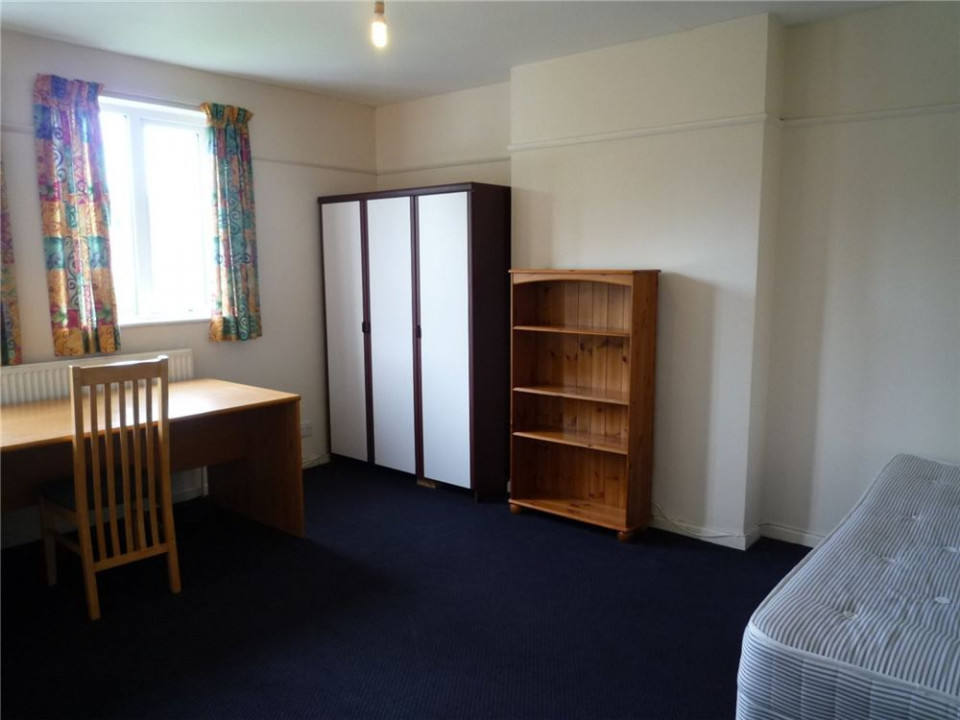 6 bed student house to rent on Arbury Rd, Cambridge, CB4 2JJ StuRents