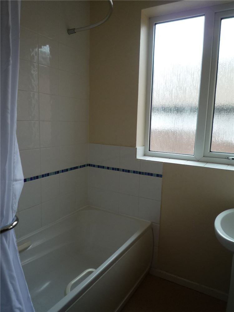 6 bed student house to rent on Arbury Rd, Cambridge, CB4 2JJ StuRents