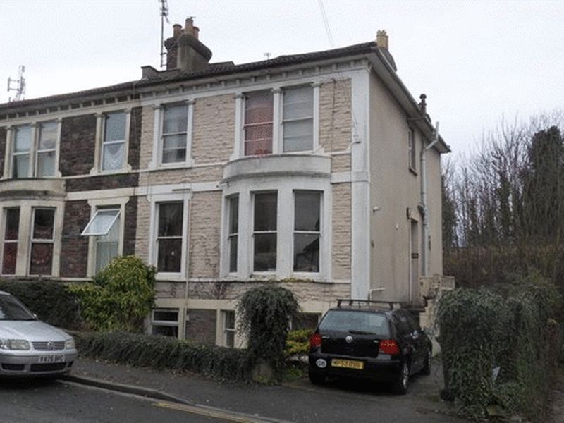 7 bed student house to rent on Cromwell Road, Bristol, BS6 5HD StuRents