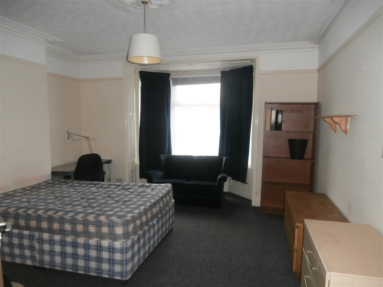 6 bed student house to rent on Lodge Road, Southampton, SO14 6RE StuRents