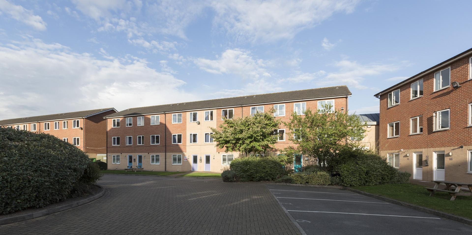 Standard Plus student 1 bed flat to rent on Derwent Way, Nottingham, NG7 2EG StuRents