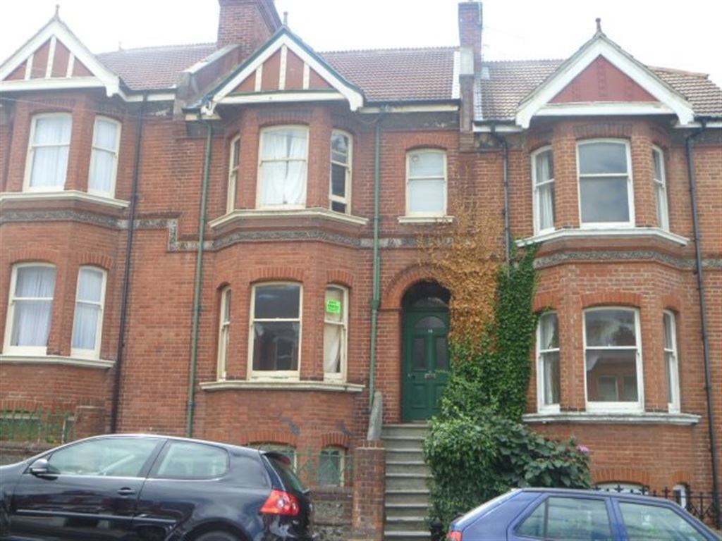 2 bed student house to rent on Hartington Road, Brighton, BN2 3LJ