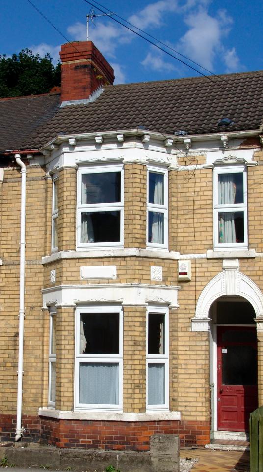 4 bed student house to rent on Cranbrook Avenue, Hull, HU6 7SN StuRents