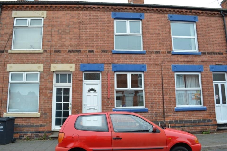3 bed student house to rent on Street, Loughborough, LE11 5DQ