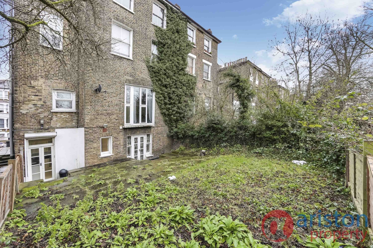 3 bed student house to rent on Hillmarton Road, London, N7 9JF StuRents