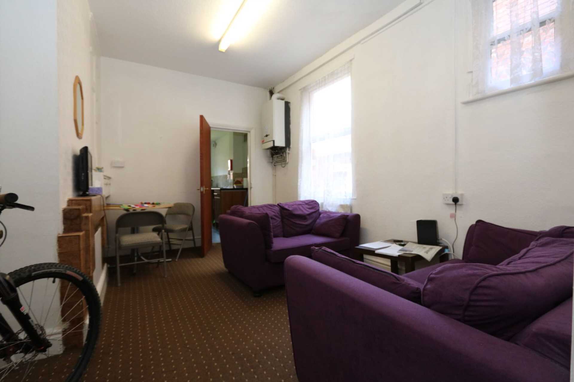 5 bed student house to rent on Earlsdon Street, Coventry, CV5 6EJ