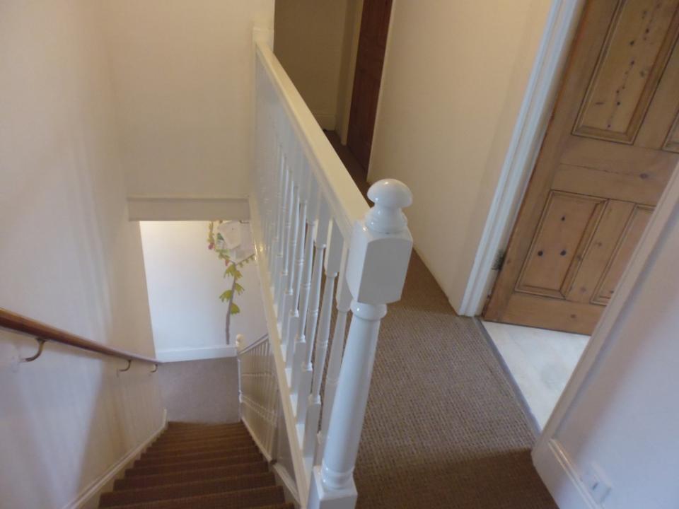 4 bed student house to rent on Taddiford Road, Exeter, EX4 4AY StuRents