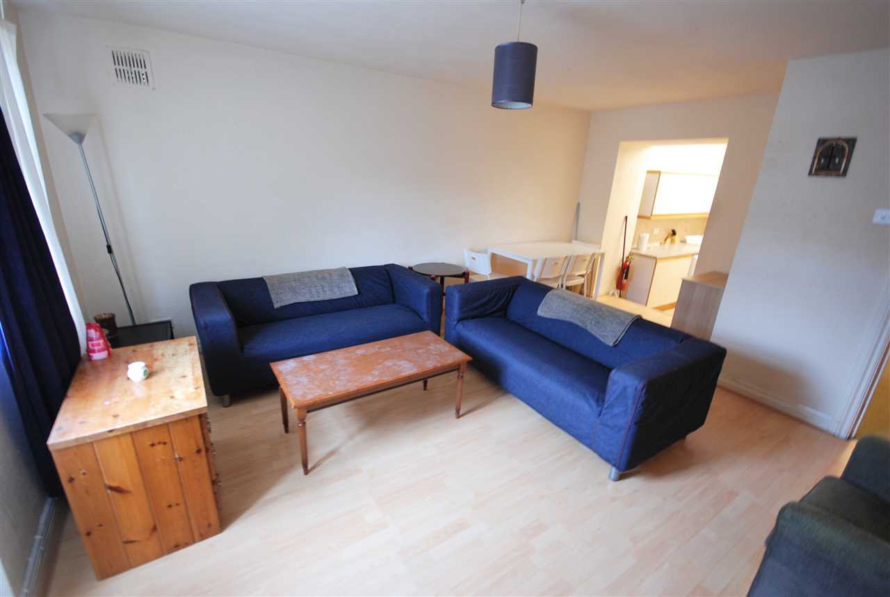 3 bed student house to rent on College Road, Bristol, BS8 3HZ StuRents