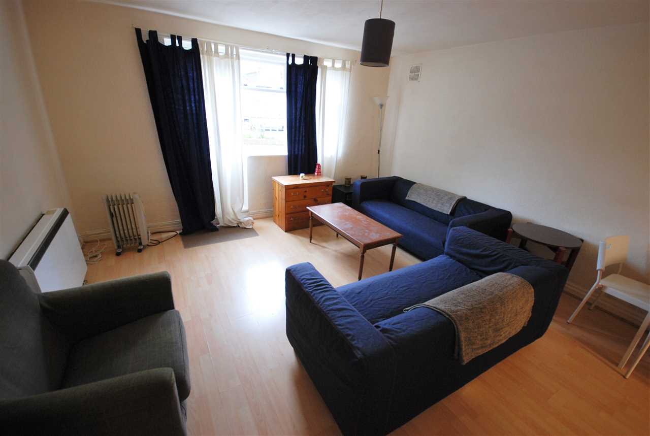 3 bed student house to rent on College Road, Bristol, BS8 3HZ StuRents