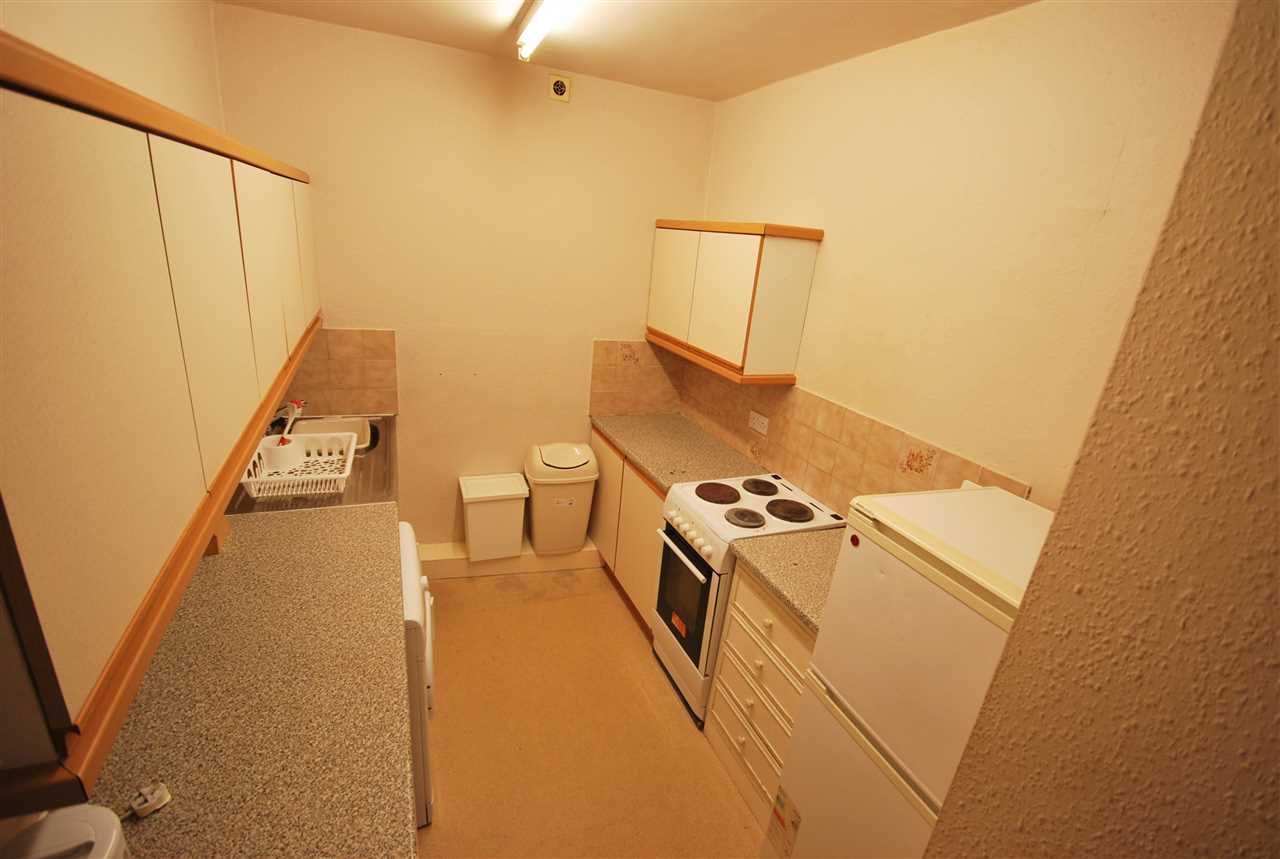 3 bed student house to rent on College Road, Bristol, BS8 3HZ StuRents