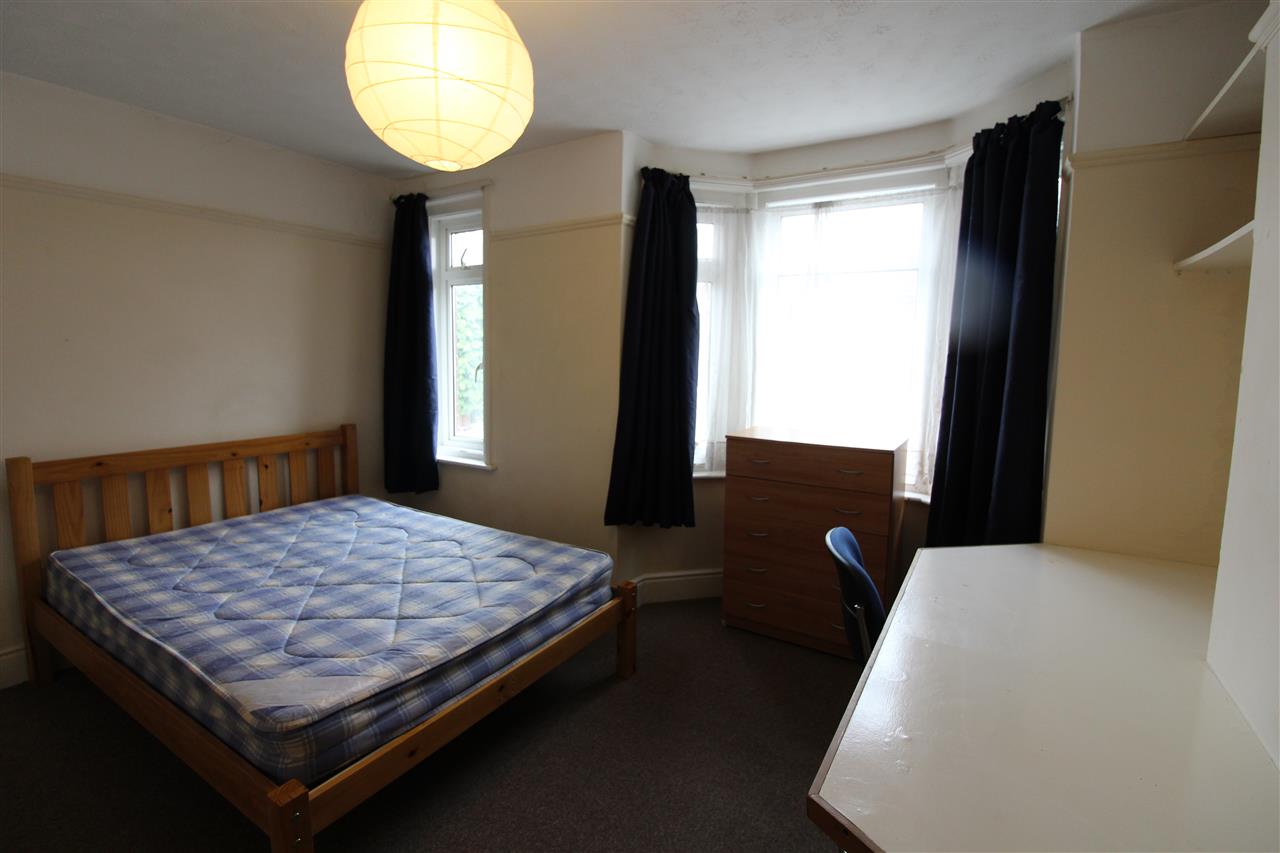 4 bed student house to rent on Highfield Lane, Southampton, SO17 1PZ
