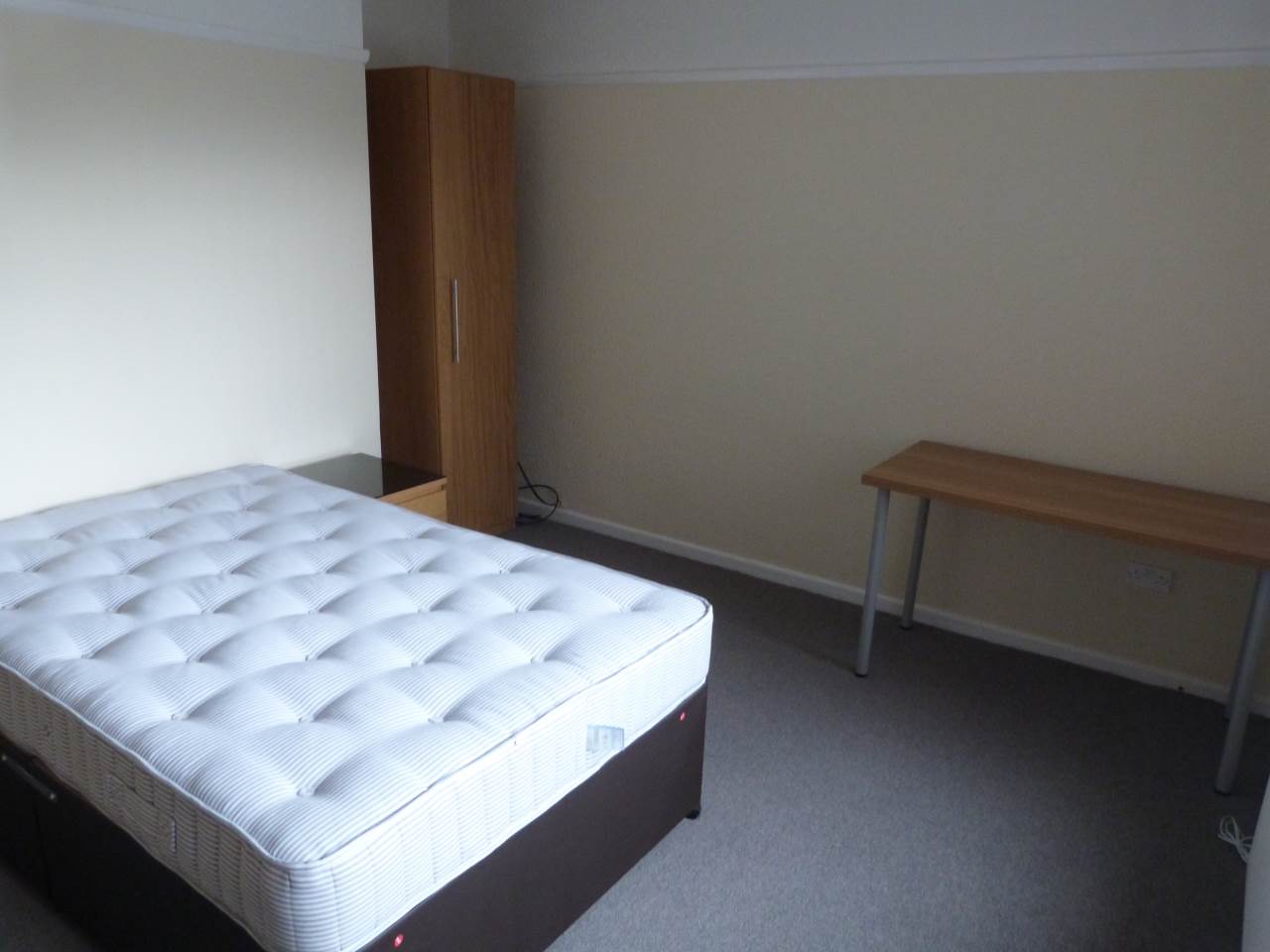 4 bed student house to rent on CARROLL CRESCENT, Ormskirk, L39 1PZ