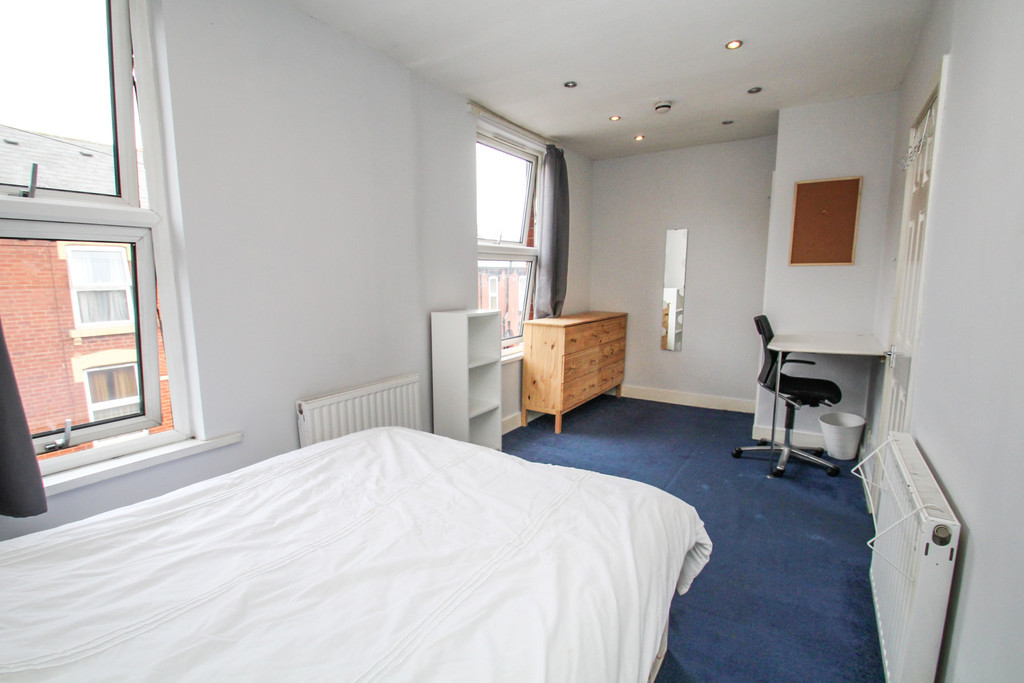 Student studio flat to rent on Kelsall Road, Leeds, LS6 1QZ StuRents