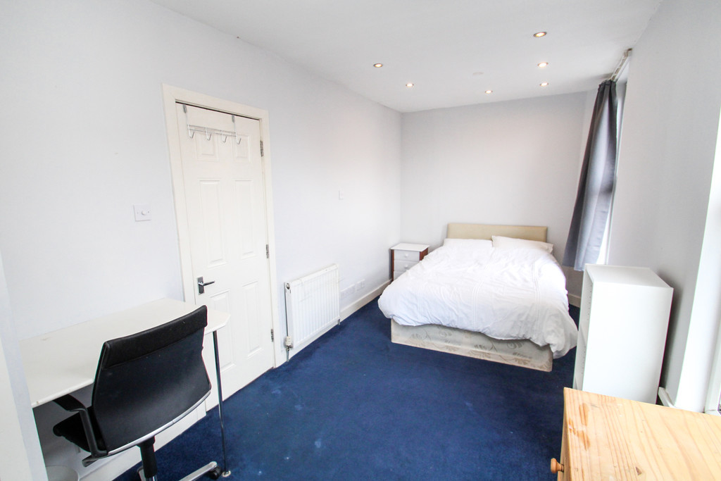 Student studio flat to rent on Kelsall Road, Leeds, LS6 1QZ StuRents