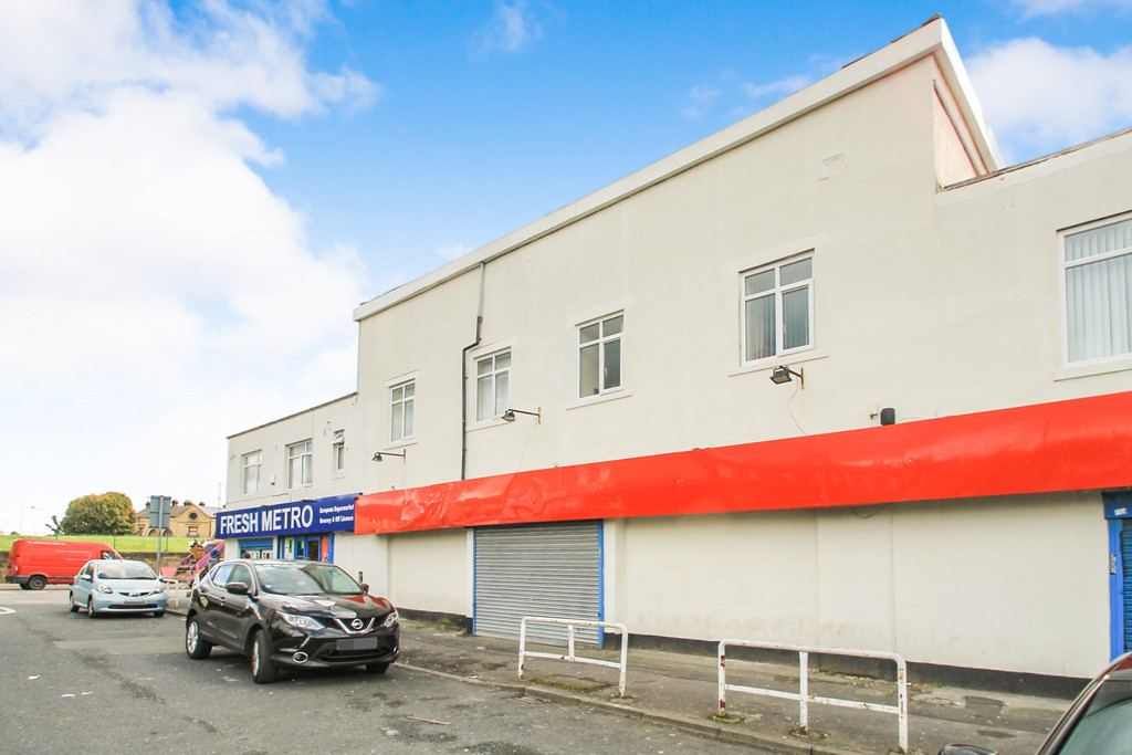 2 bed student house to rent on Killinghall Road, Bradford, BD3 8DN