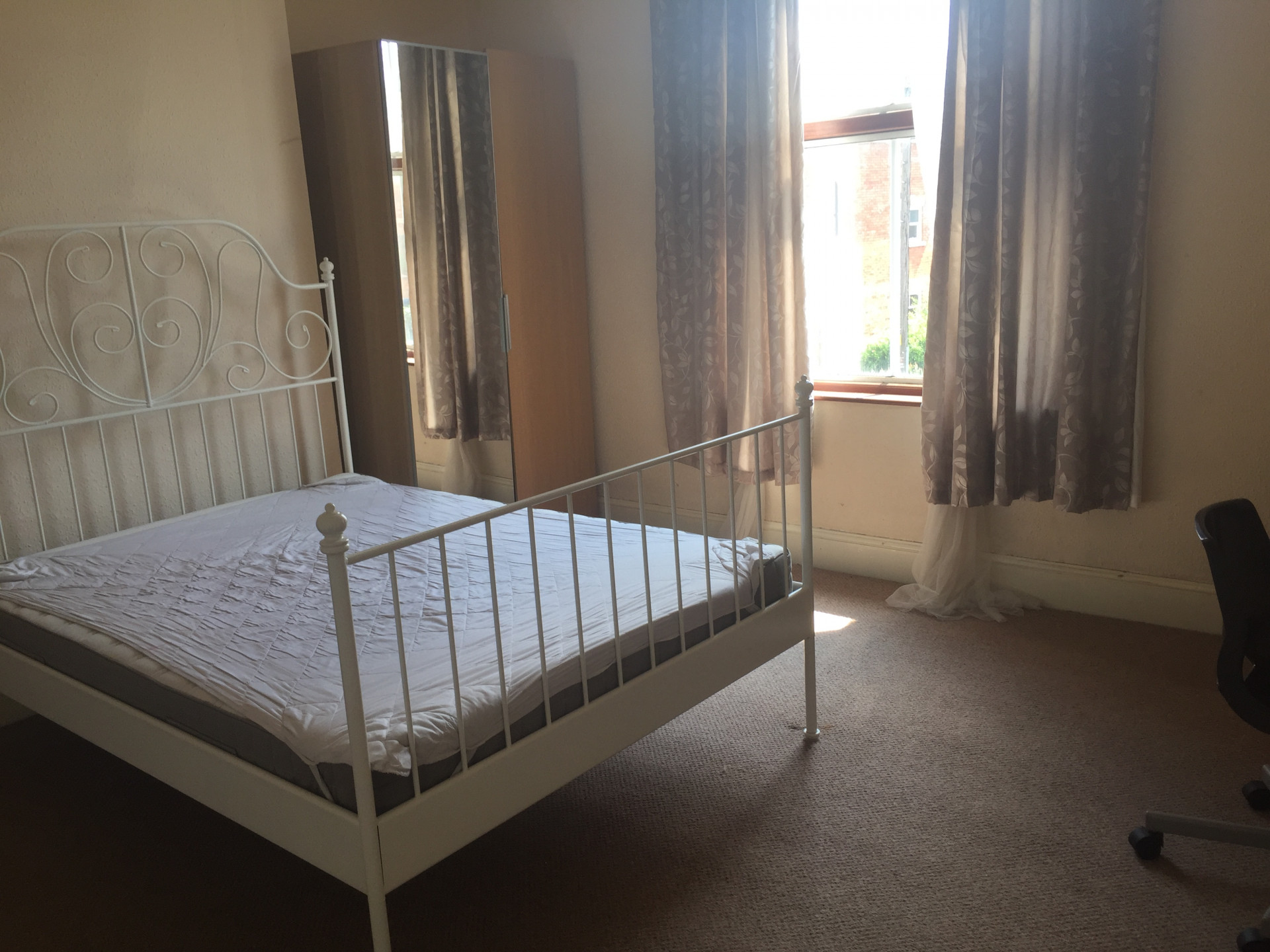 4 bed student house to rent on Bromyard Road, Worcester, WR2 5DA StuRents