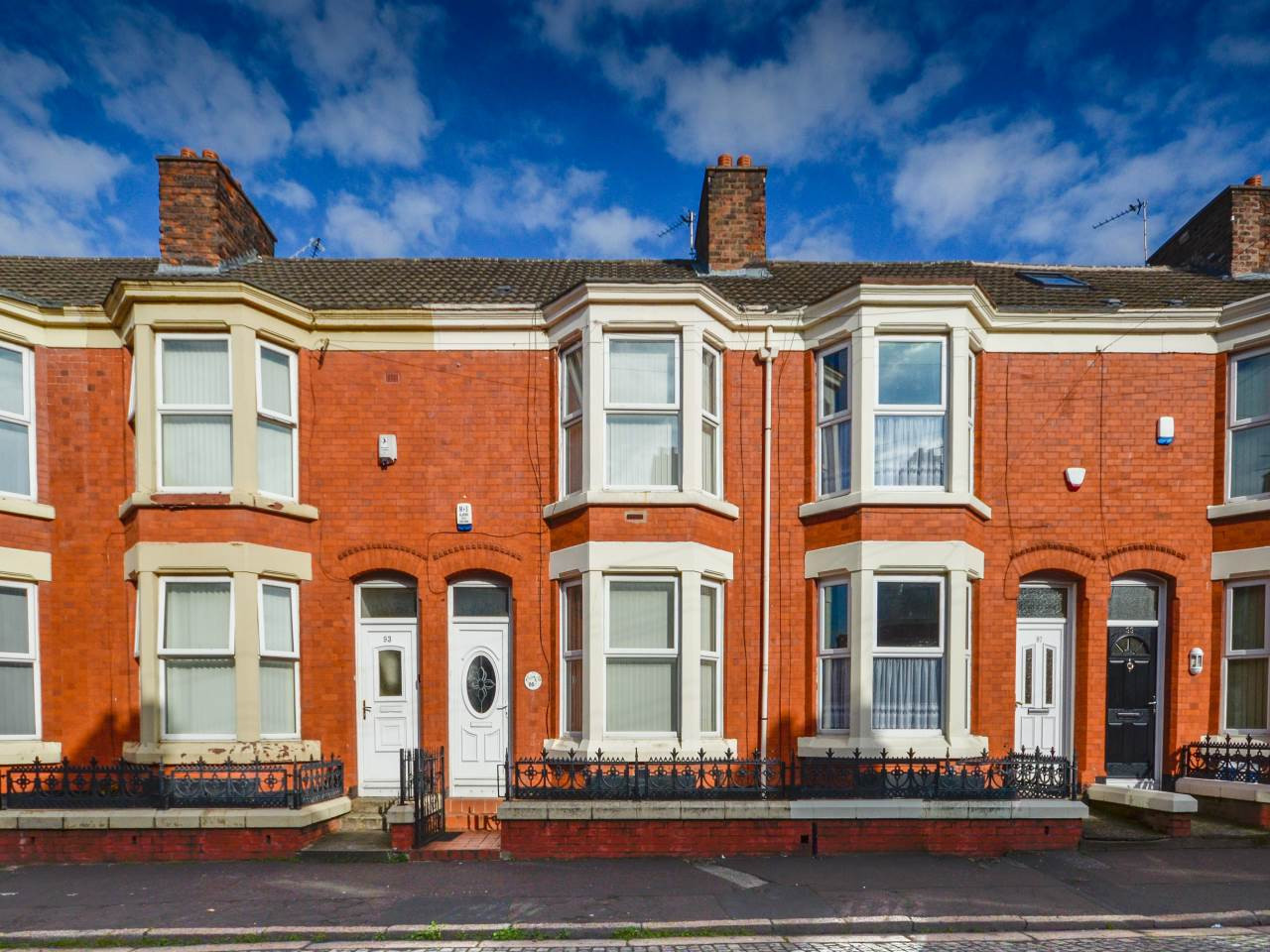 4 bed student house to rent on Empress Road, Liverpool, L7 8SE StuRents