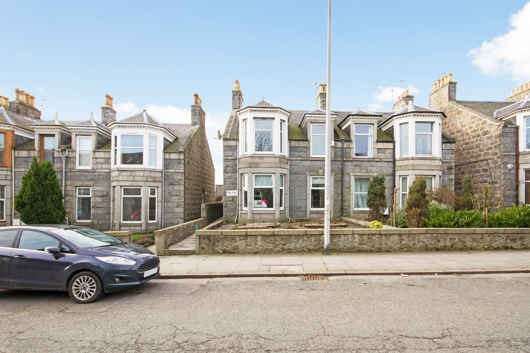 3 bed student house to rent on Clifton Road, Aberdeen, AB24 4RN StuRents