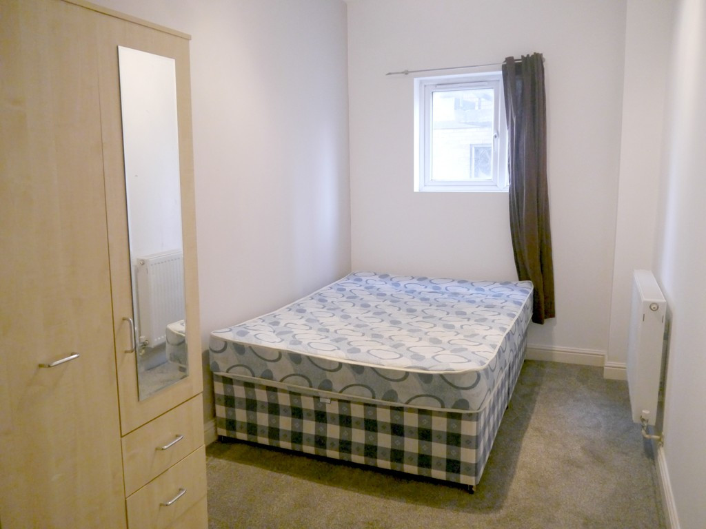 2 bed student house to rent on Mansfield Road, Nottingham, NG5 2BX