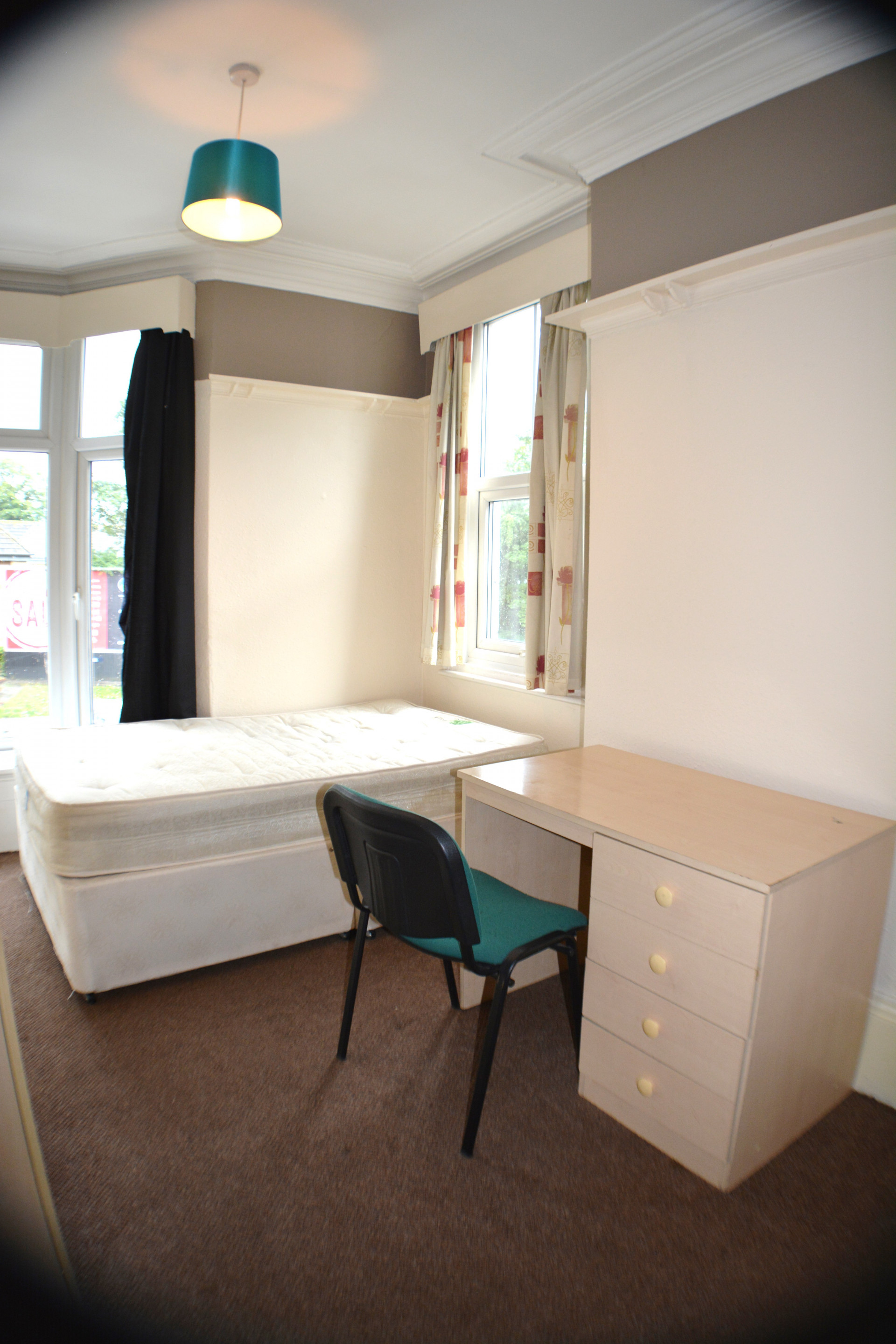 5 bed student house to rent on Cottingham Road, Hull, HU6 7RA StuRents