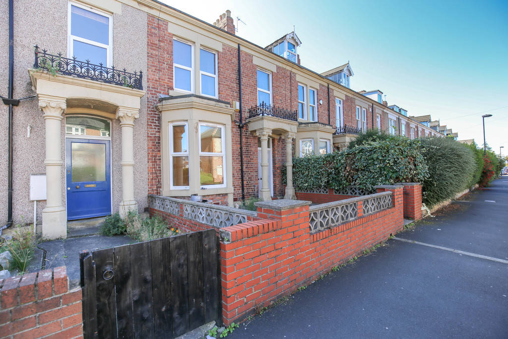 6 bed student house to rent on Stannington Avenue, Newcastle, NE6 5AA