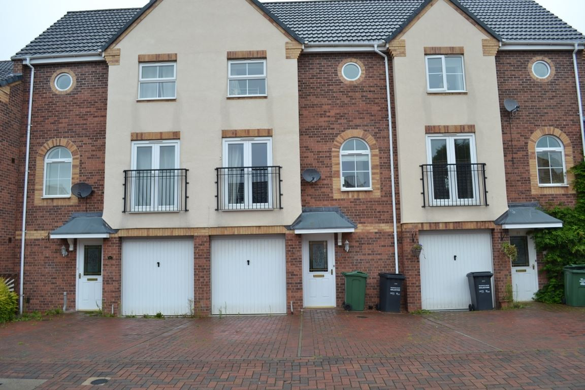 4 bed student house to rent on Goods Yard Close, Loughborough, LE11 5EB