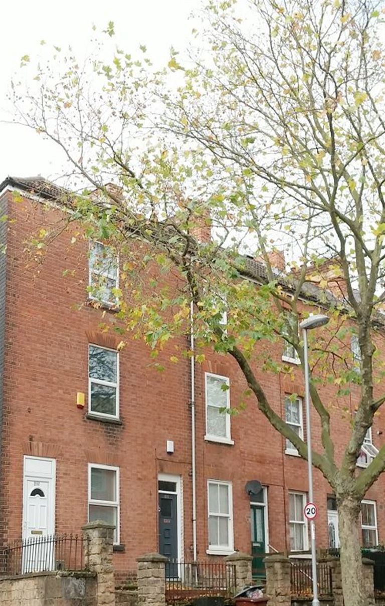 4 bed student house to rent on North Sherwood Street, Nottingham, NG1