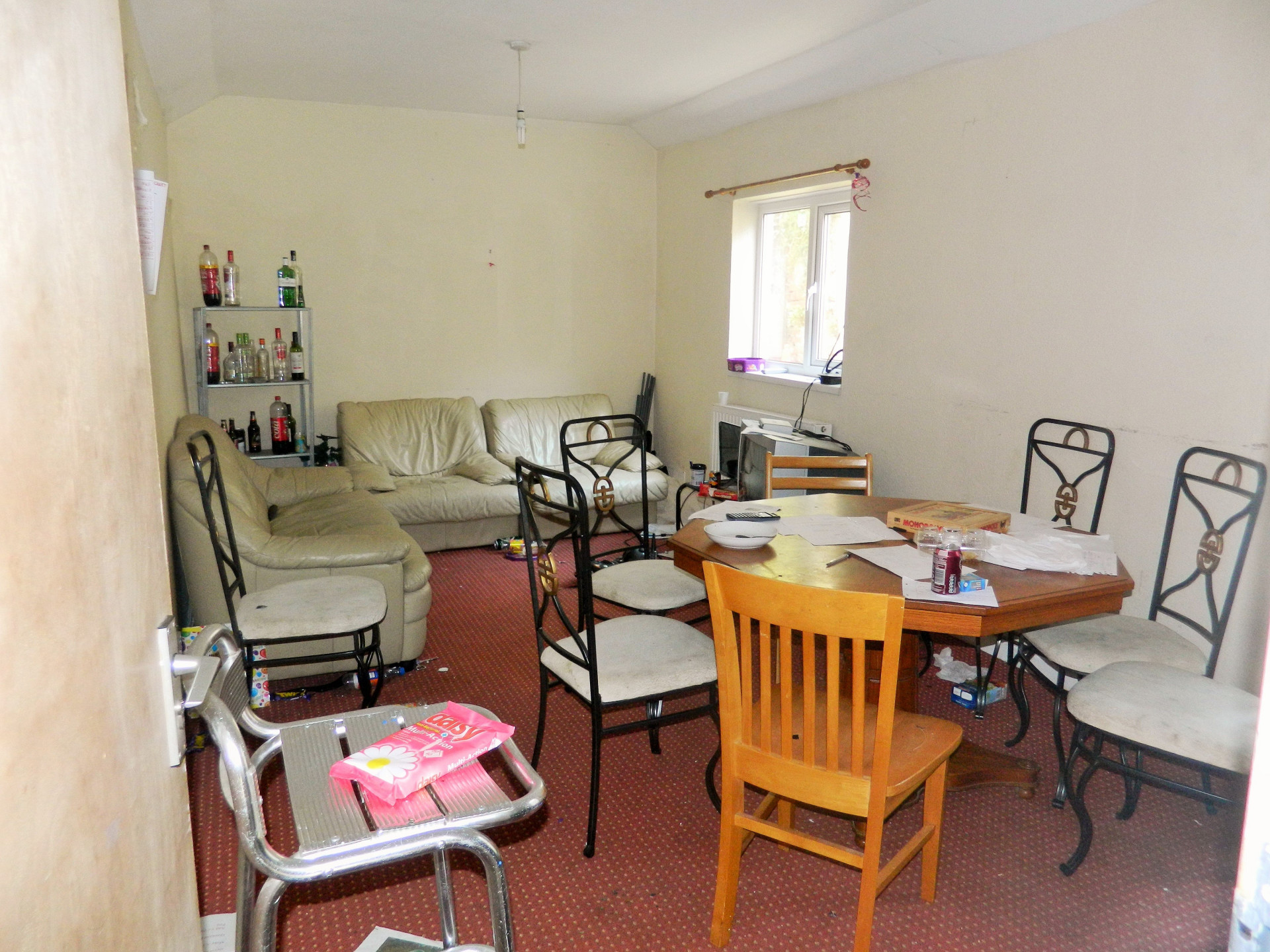 6 bed student house to rent on King Edwards Road, Swansea, SA1 4LW