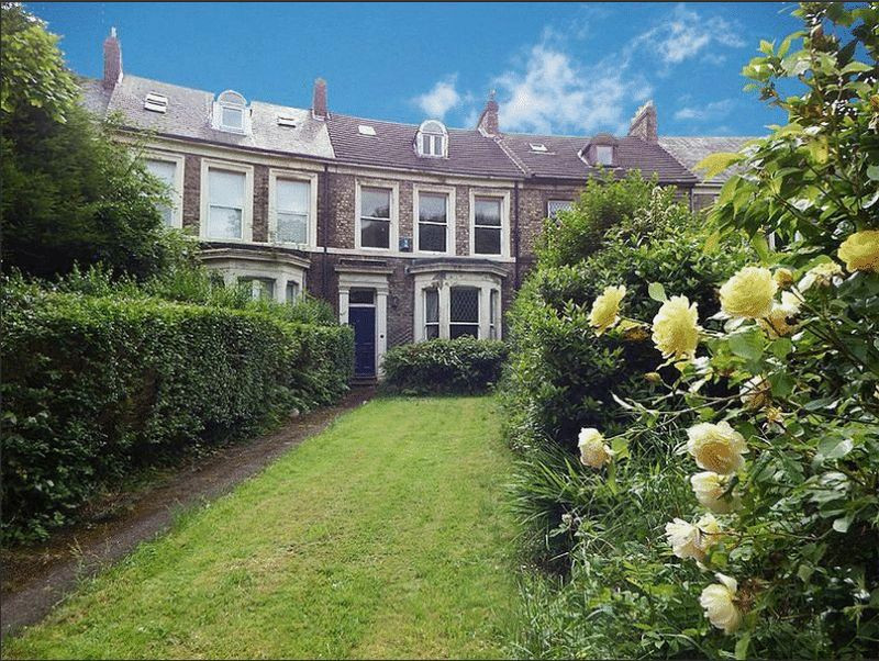 6 bed student house to rent on Chester Crescent, Newcastle, NE2 1DH