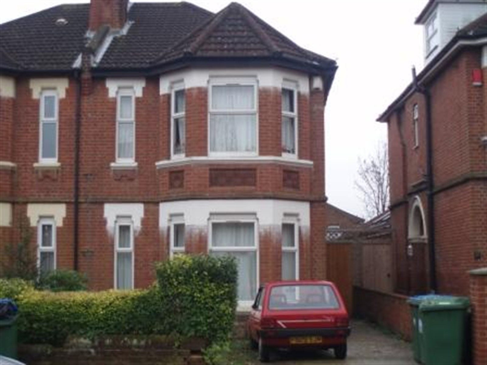 6 bed student house to rent on Alma Road, Southampton, SO14 6UN StuRents