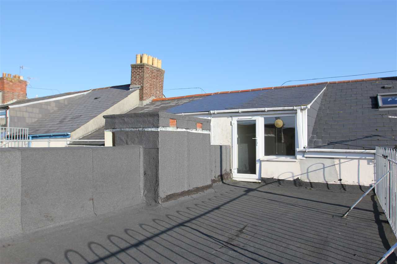 6 bed student house to rent on Mildmay Street, Plymouth, PL4 8NE StuRents