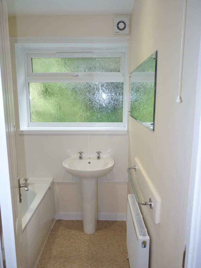4 bed student house to rent on Heavitree Road, Exeter, EX1 2NF StuRents