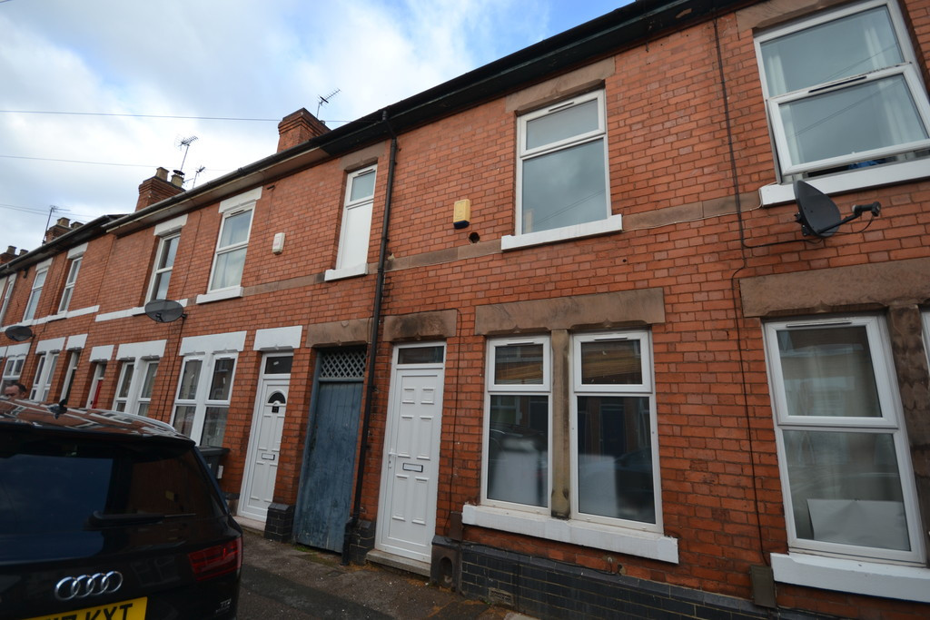 4 bed student house to rent on Manchester Street, Derby, DE22 3GA
