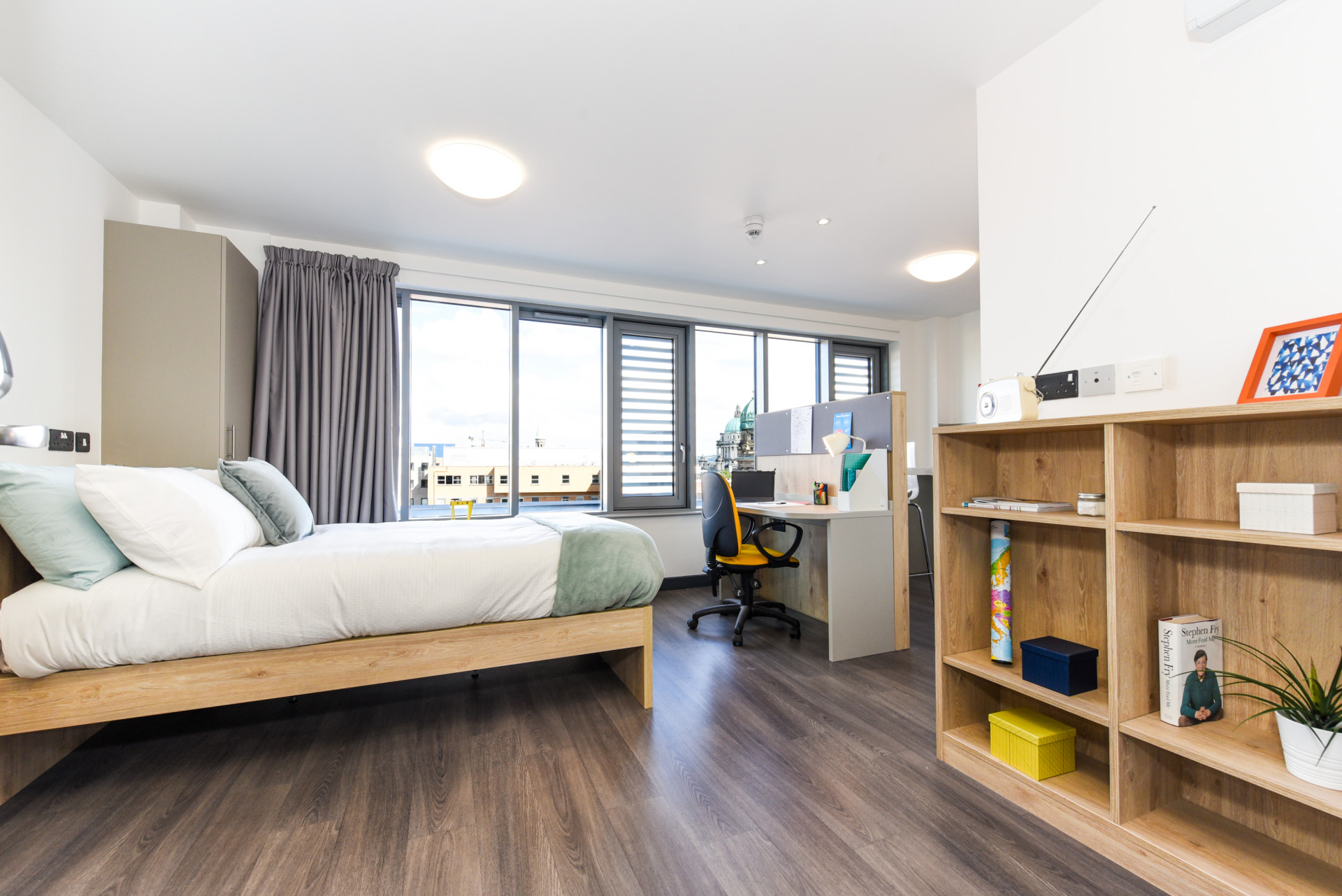 Studio Platinum student flat to rent on Queen Street, Belfast, BT1 6EA