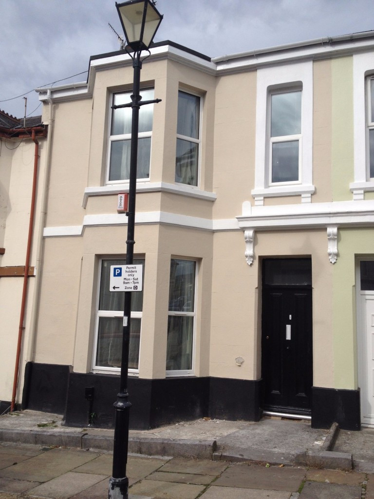 6 bed student house to rent on Mildmay Street, Plymouth, PL4 8NE StuRents