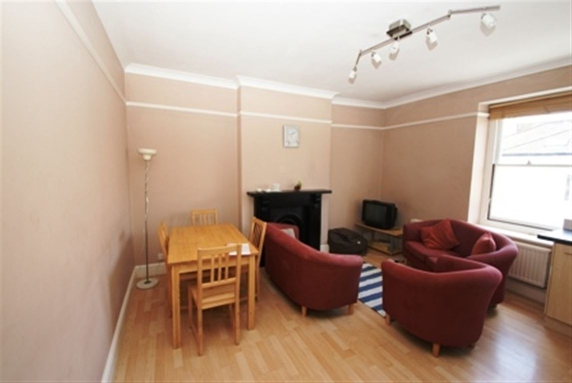 3 bed student house to rent on Hampton Road, Bristol, BS6 6HZ StuRents