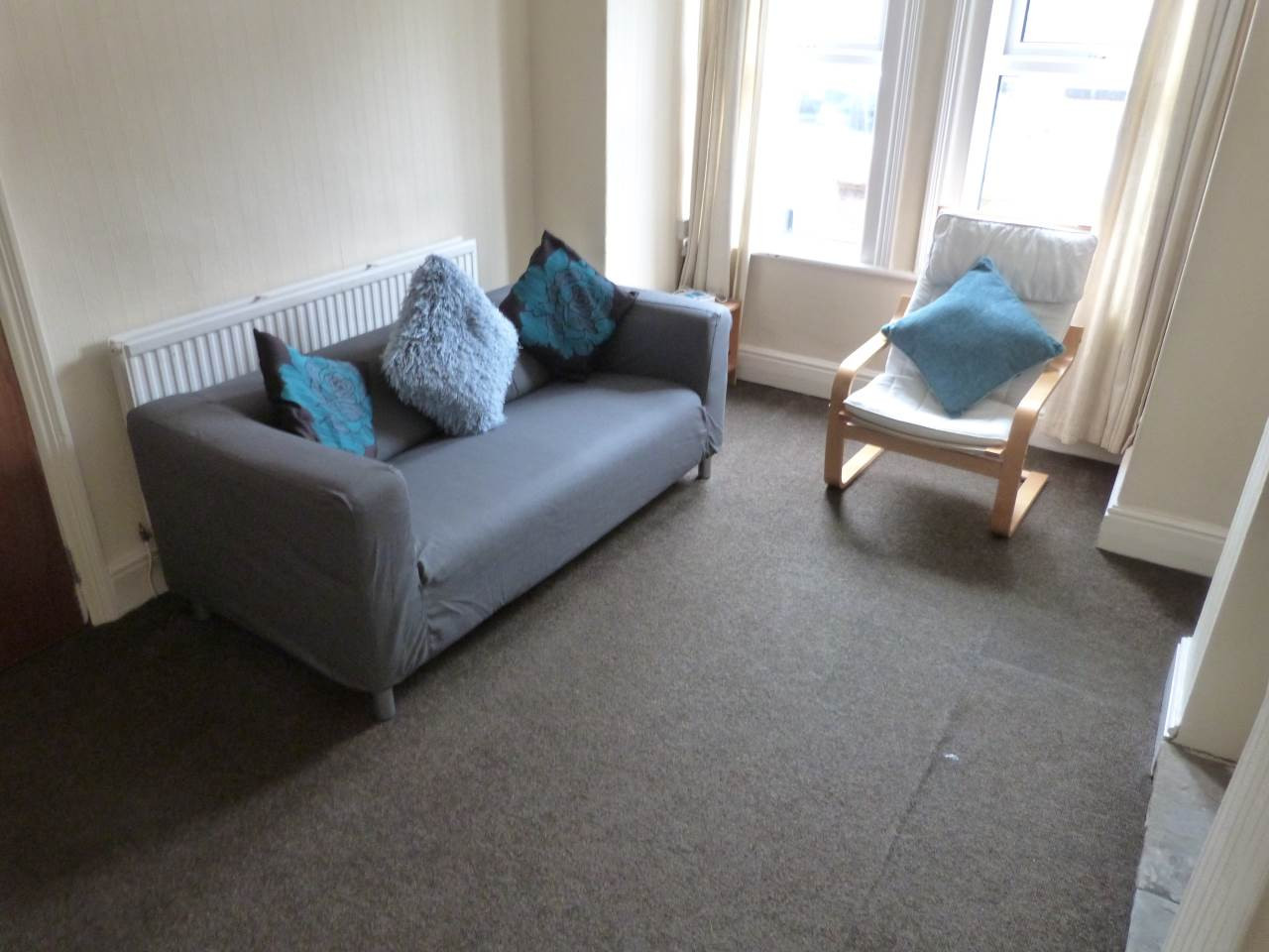 4 bed student house to rent on CHAPEL STREET, Ormskirk, L39 4QE StuRents