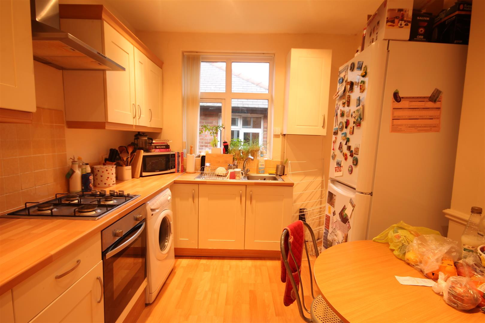 3 bed student house to rent on Shaftesbury Grove, Newcastle, NE6 5JB StuRents 3 bed student house to rent on Shaftesbury Grove, Newcastle, NE6 5JB StuRents
