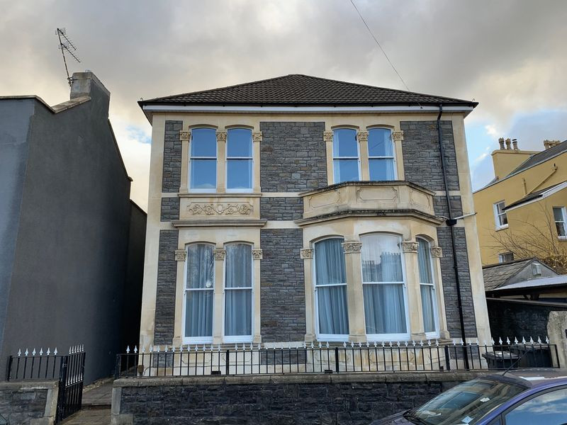 8 bed student house to rent on Clyde Road, Bristol, BS6 6RP StuRents