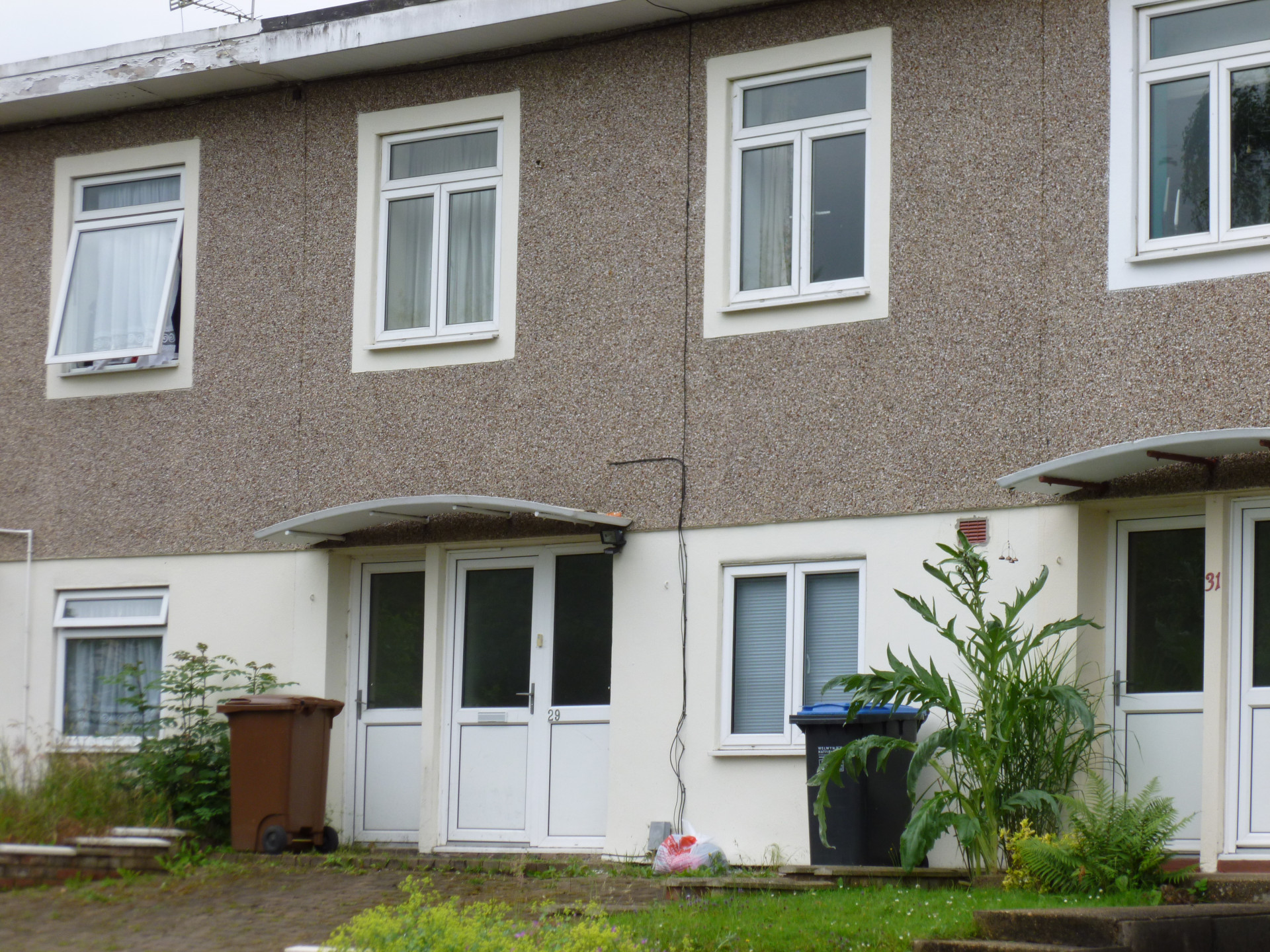 5 bed student house to rent on Hazel Grove, Hatfield, AL10 9DE StuRents