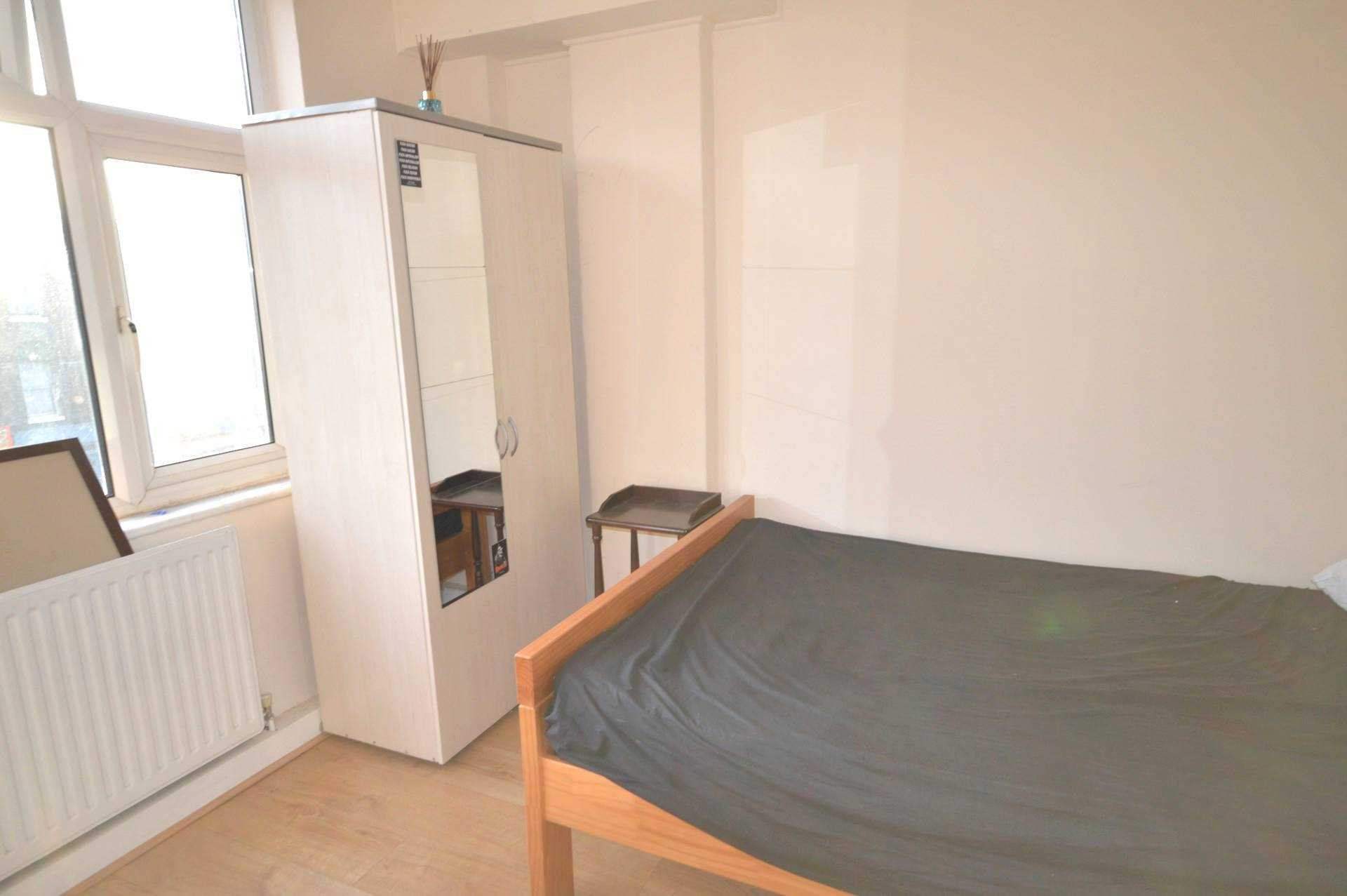 2 bed student house to rent on Arbour Square, London, E1 0HF | StuRents