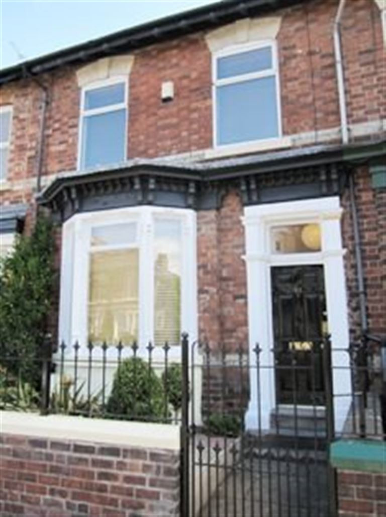 4 bed student house to rent on Fulford Road, York, YO10 4BD StuRents