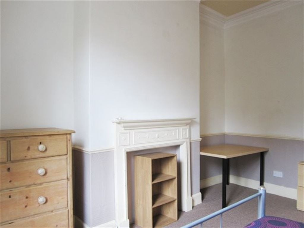 4 bed student house to rent on Heslington Road, York, YO10 5AX StuRents